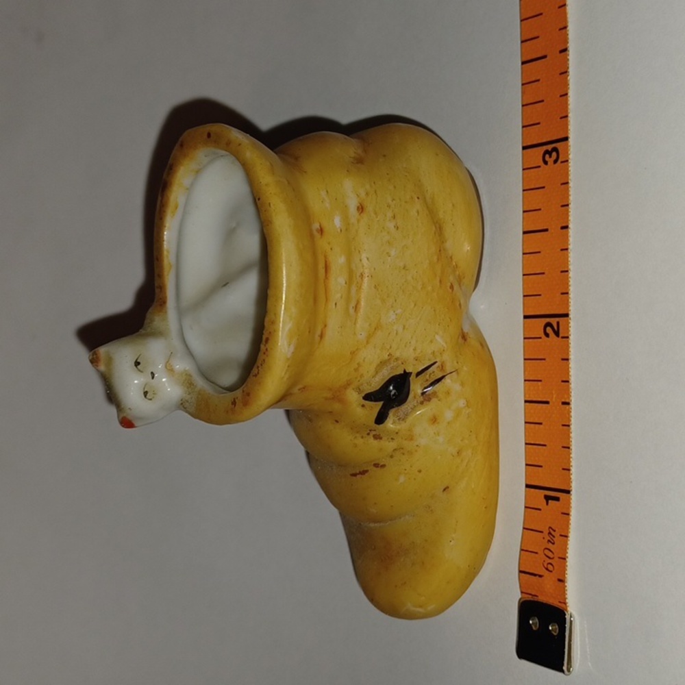 Made in Occupied Japan Porcelain Shoe with Cat